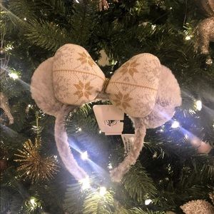 Disney Minnie Ears Winter Magic Fuzzy ears
